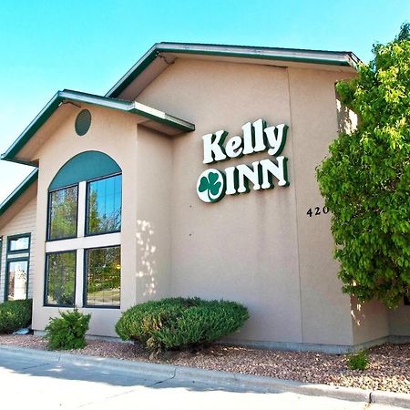 פארגו Kelly Inn 13Th Avenue מראה חיצוני תמונה
