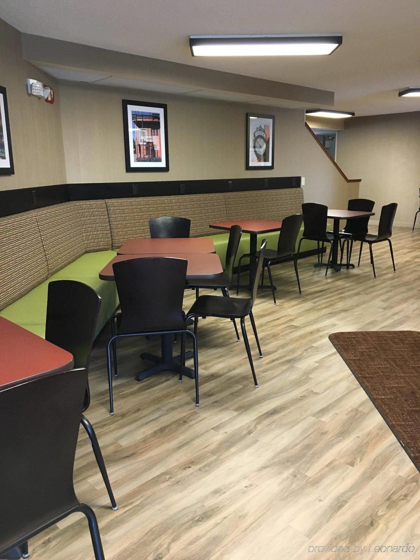 פארגו Kelly Inn 13Th Avenue מראה חיצוני תמונה